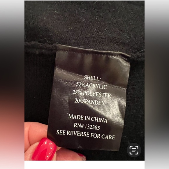 LOVE TOKEN women blacksweater/poncho size M/L - Picture 9 of 10